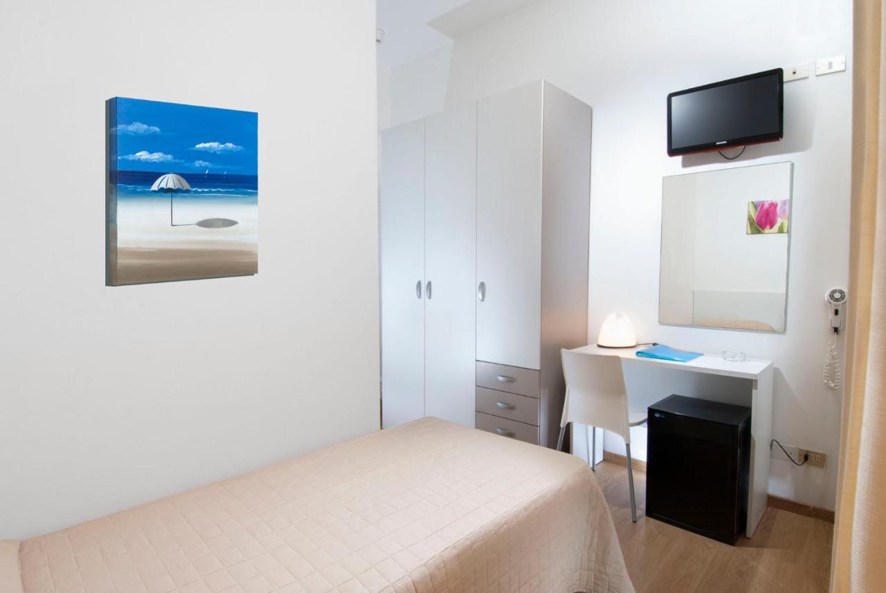 Hotel Olympic Misano Adriatico Esterno foto